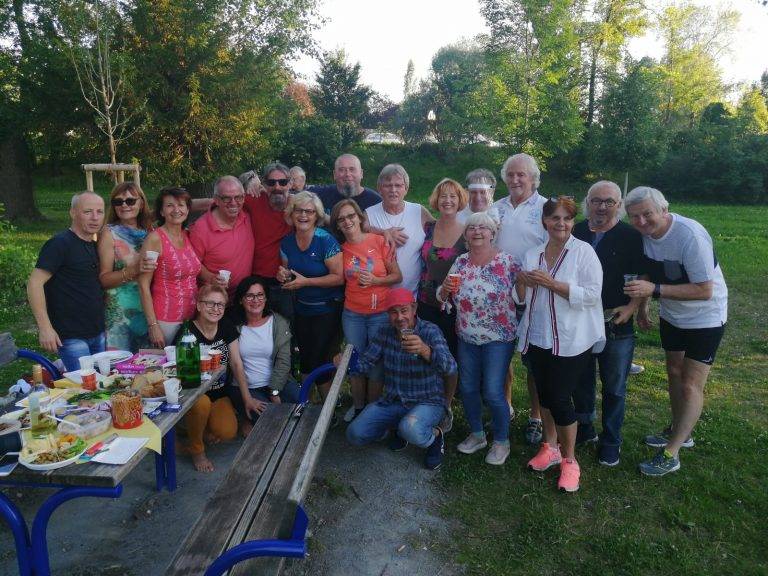 Grille, pikniki, ogniska